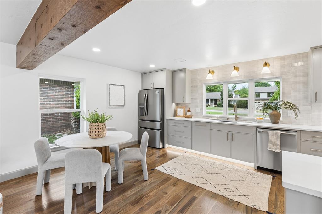 1114 W Wilshire Boulevard