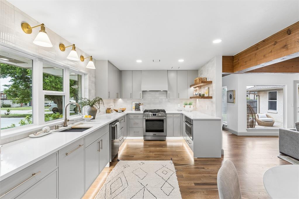 1114 W Wilshire Boulevard