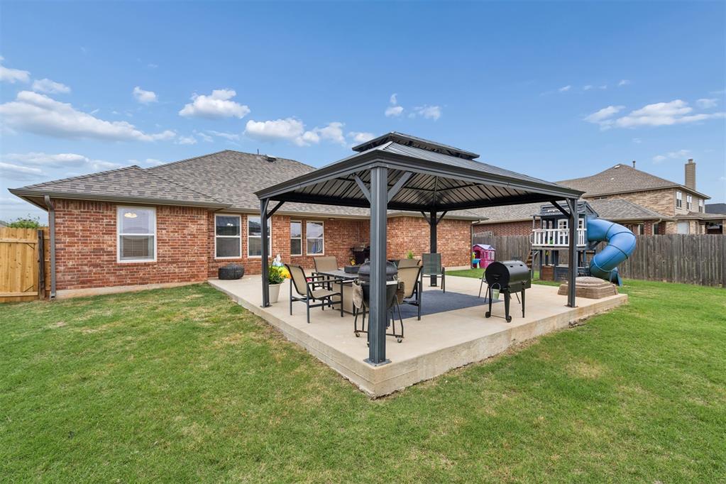 15308 Blue Jay Drive