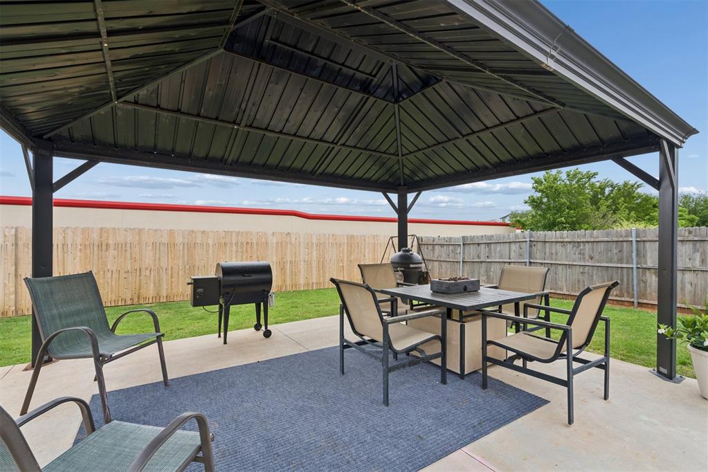 15308 Blue Jay Drive