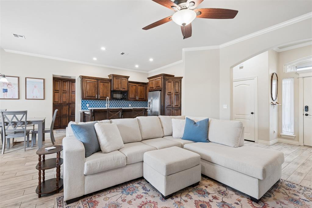 15308 Blue Jay Drive