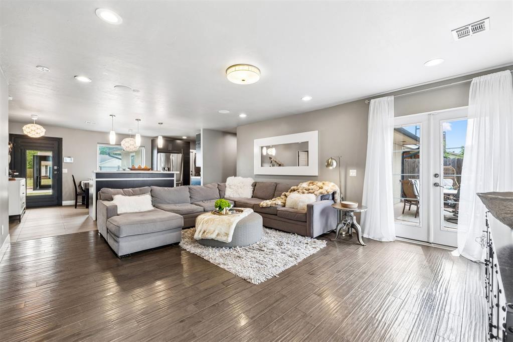 1017 Arlington Drive