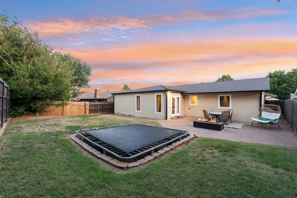 1017 Arlington Drive