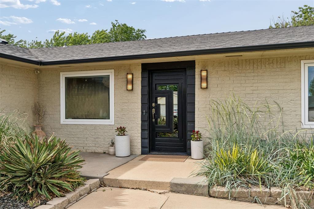1017 Arlington Drive