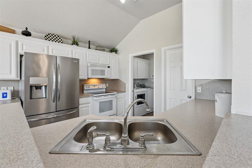 16233 Snake Drive