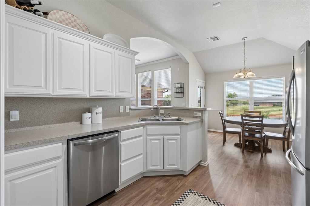 16233 Snake Drive