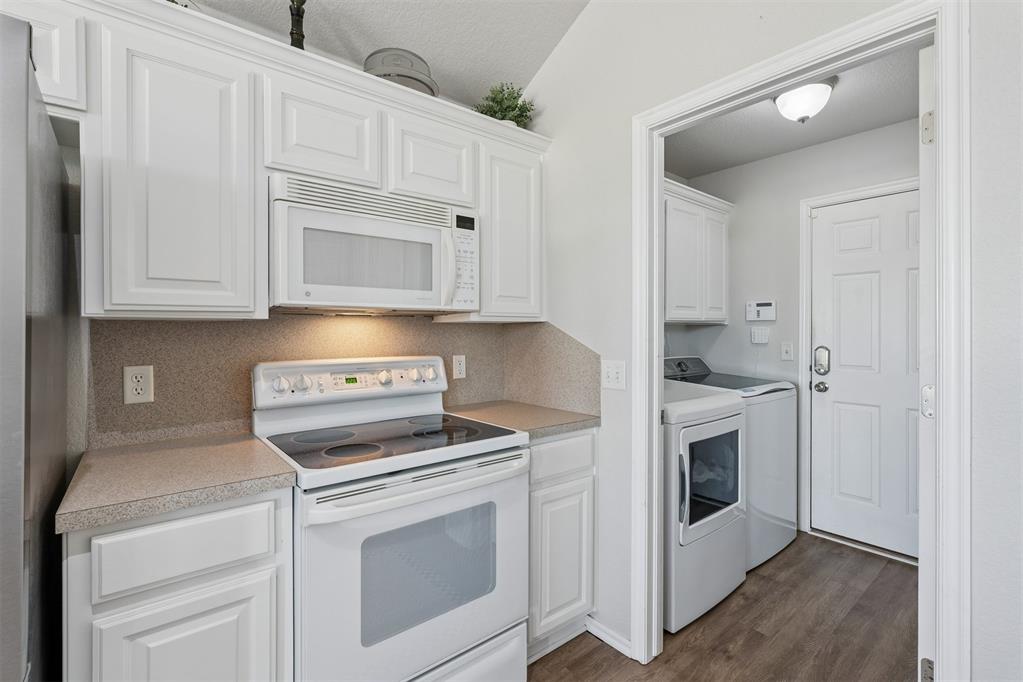 16233 Snake Drive
