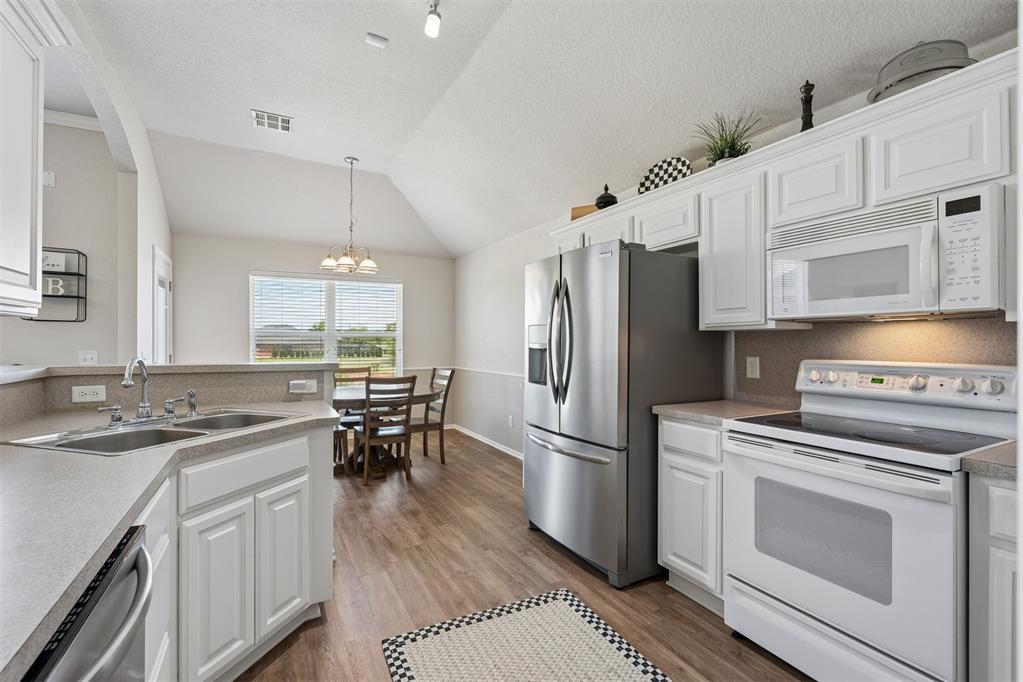 16233 Snake Drive