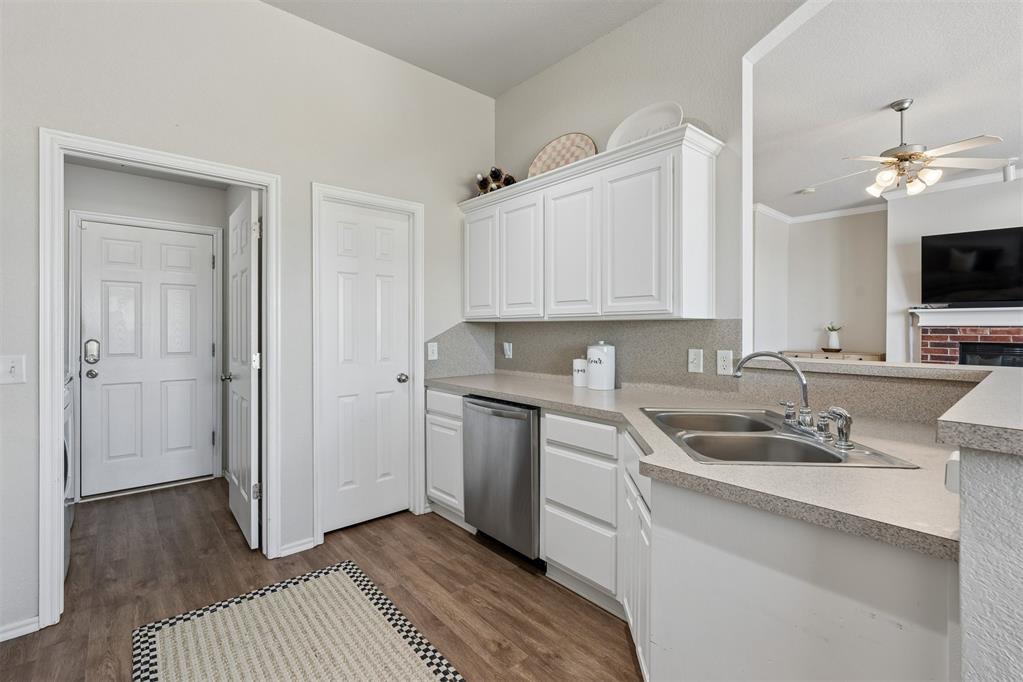 16233 Snake Drive