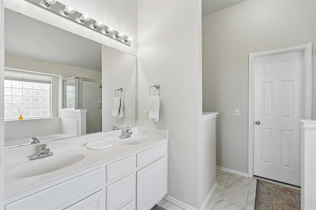 16233 Snake Drive