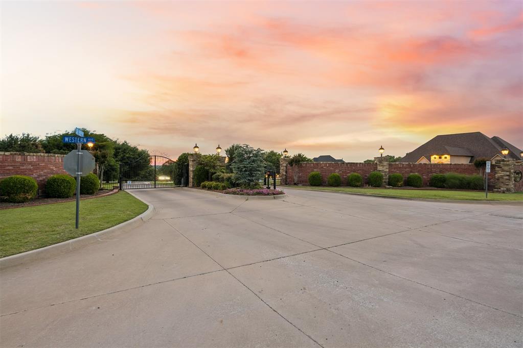 5685 Auburn Drive Drive