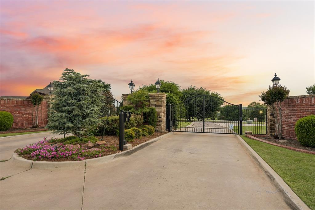 5685 Auburn Drive Drive