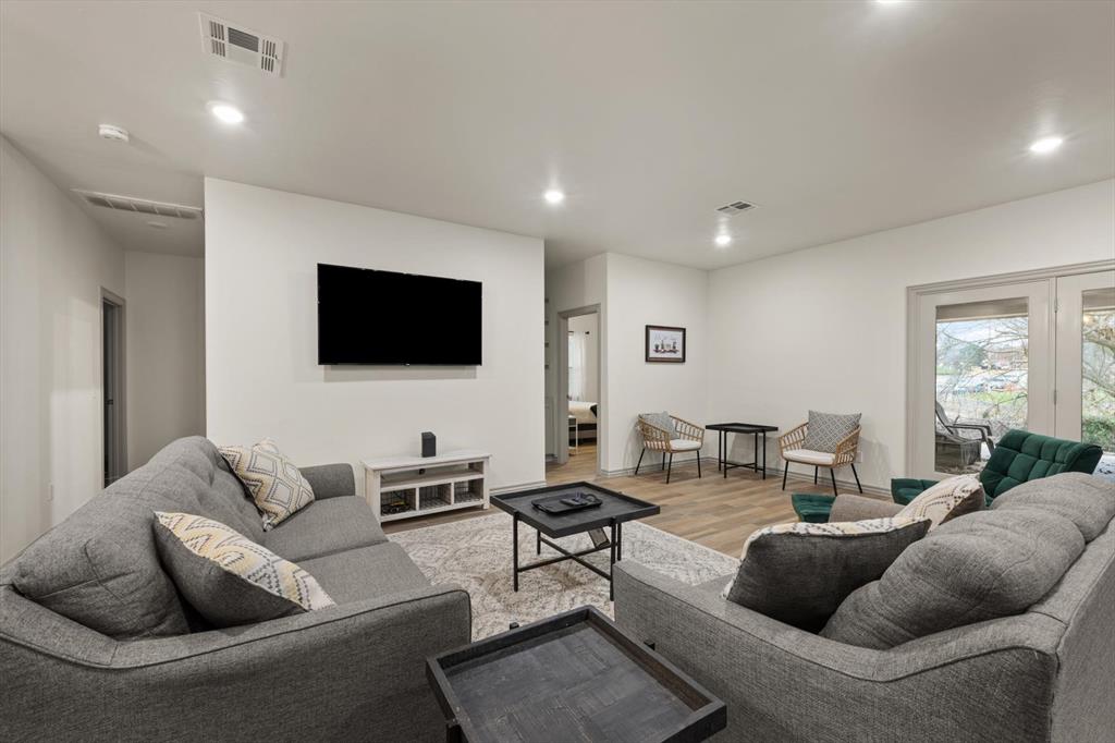 1416 Devonshire Court