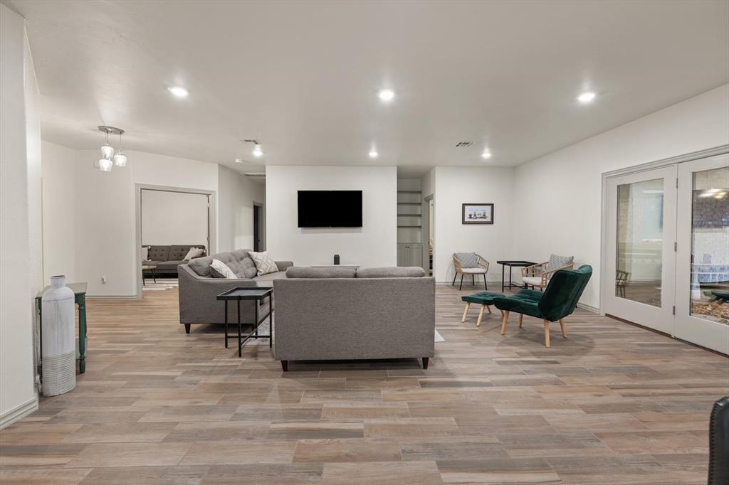 1416 Devonshire Court