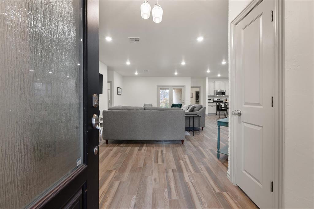 1416 Devonshire Court