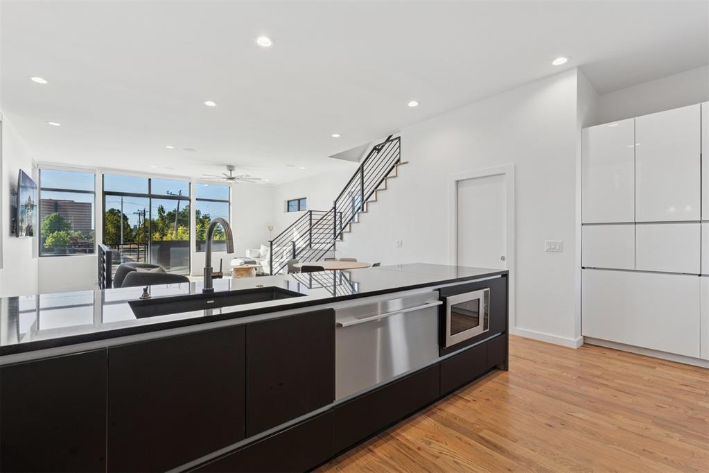 841 NW 6th Street