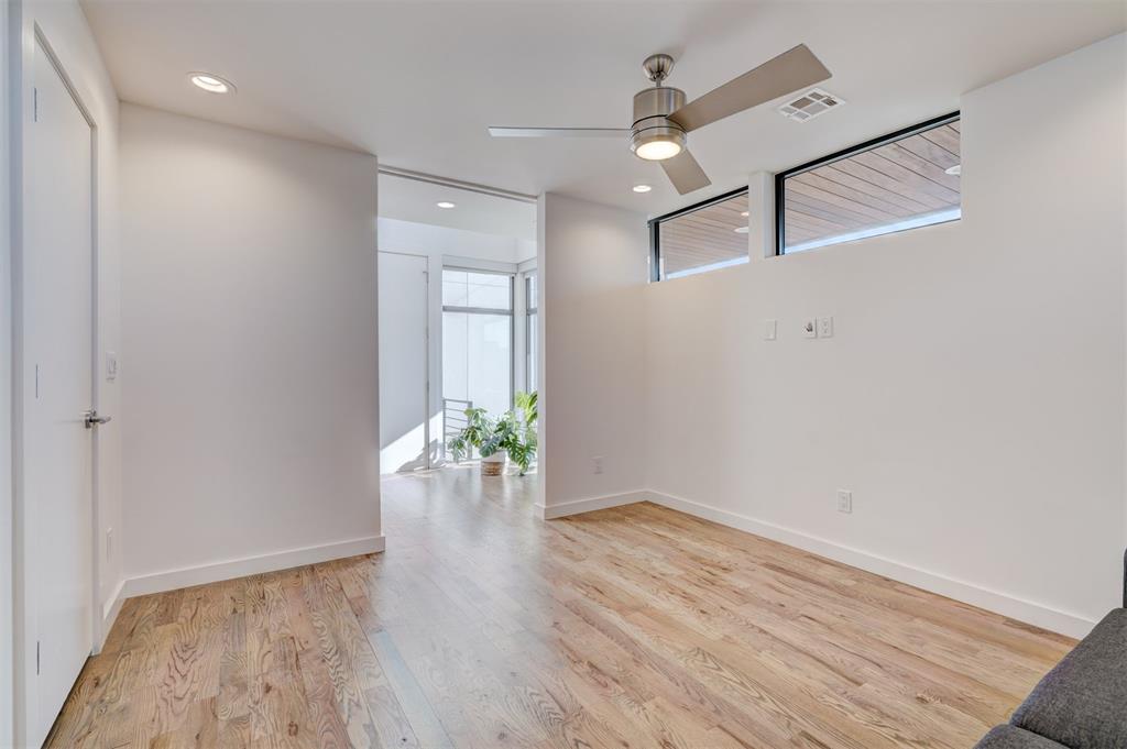 841 NW 6th Street