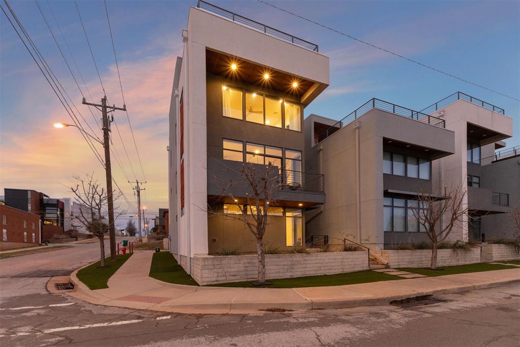 841 NW 6th Street