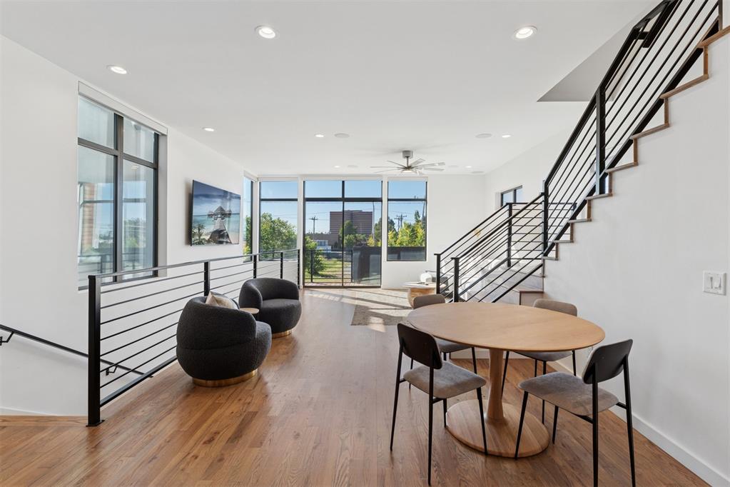 841 NW 6th Street