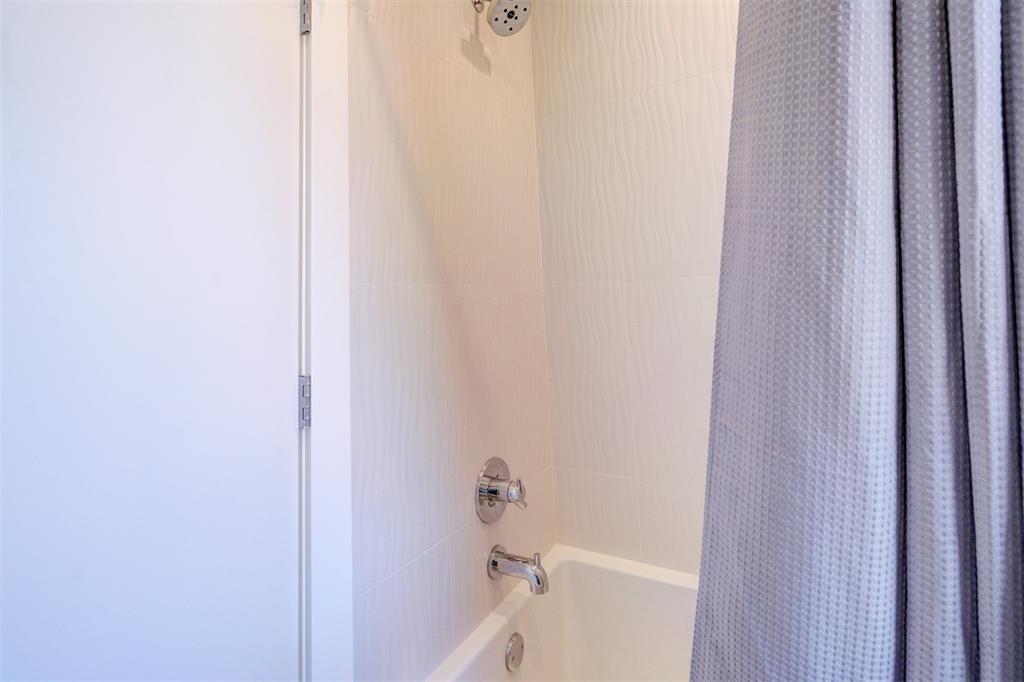 841 NW 6th Street