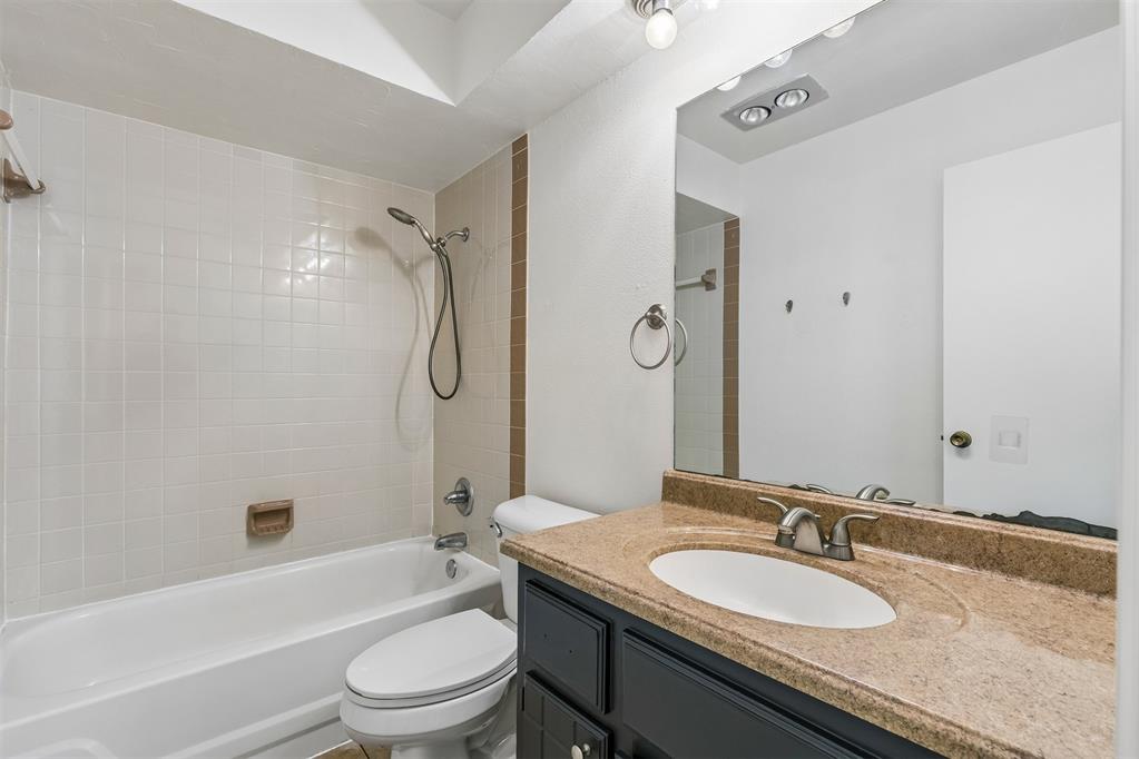 505 Crestview