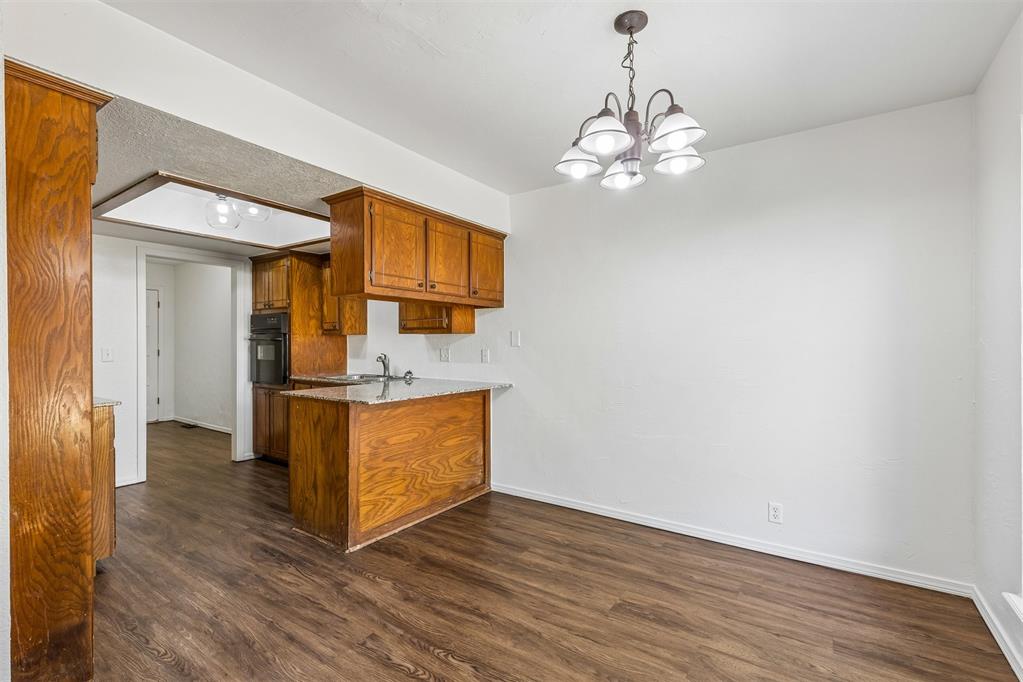 505 Crestview