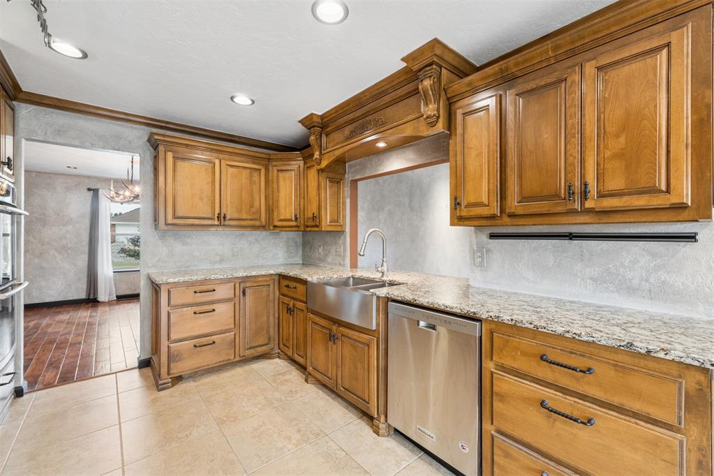 4705 NW 77th Street