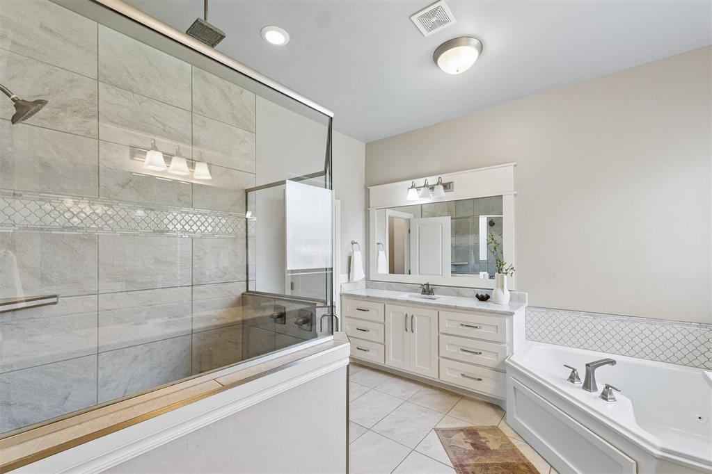 15205 Kestral Lake Drive