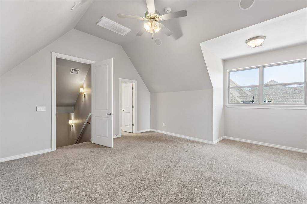 15205 Kestral Lake Drive