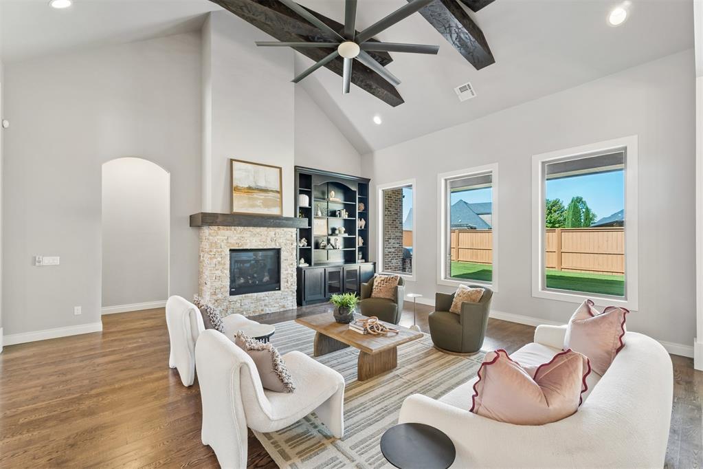 15205 Kestral Lake Drive