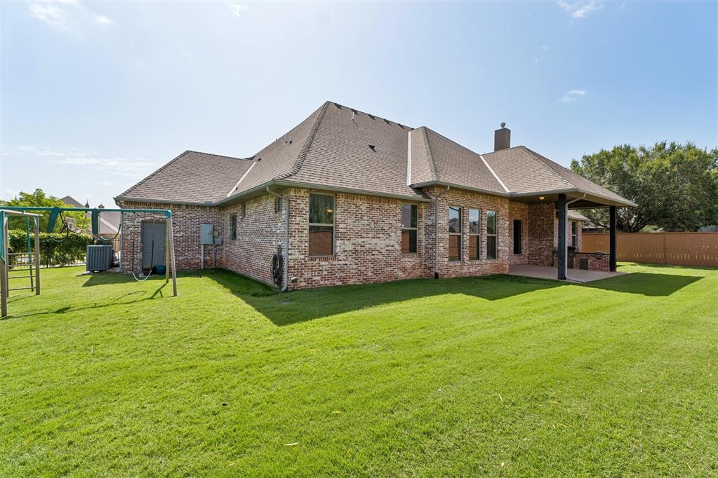 15205 Kestral Lake Drive