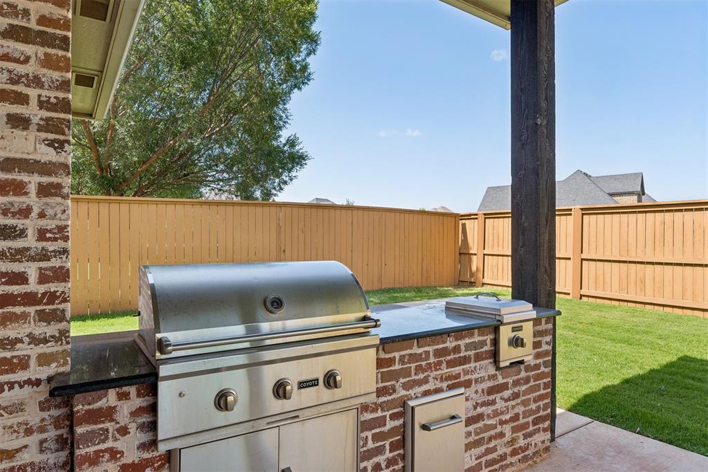 15205 Kestral Lake Drive