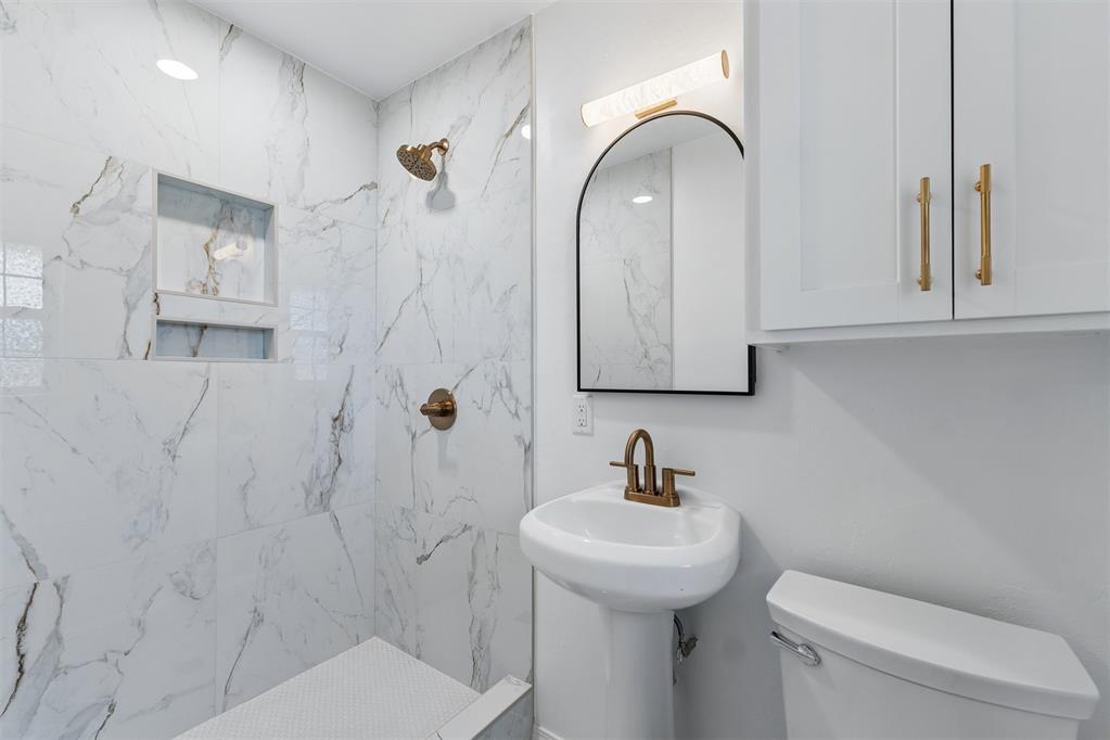 2643 NW 65th Street