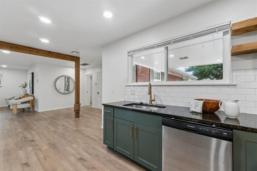 2643 NW 65th Street