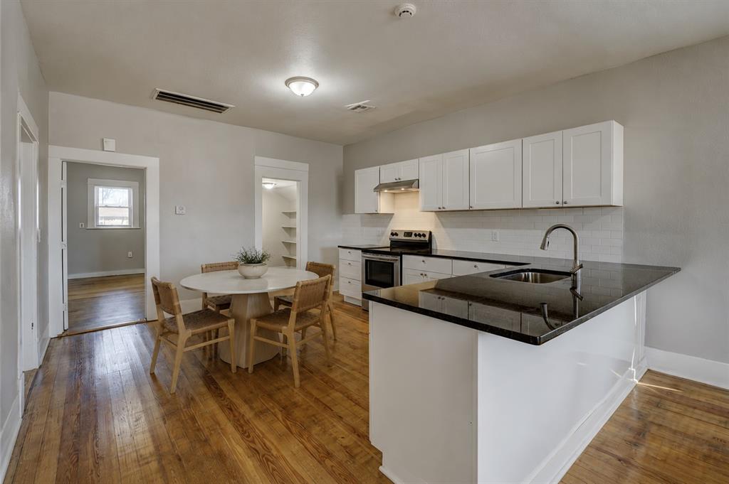 1715 NW 21st Street