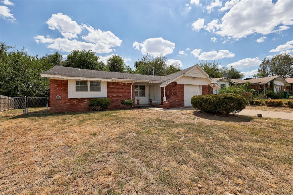 8636 NE 33rd Street