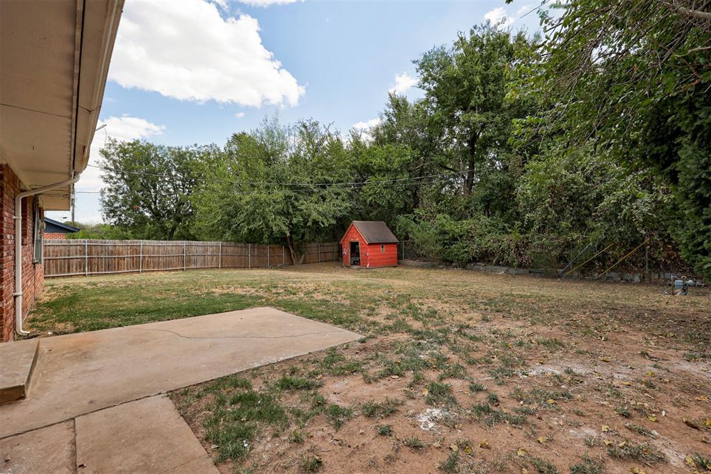 8636 NE 33rd Street