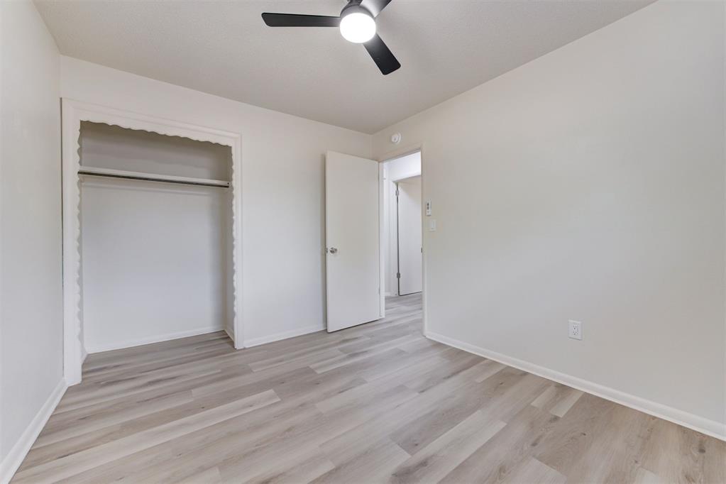 8636 NE 33rd Street