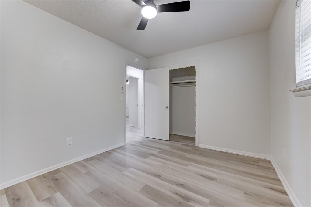 8636 NE 33rd Street
