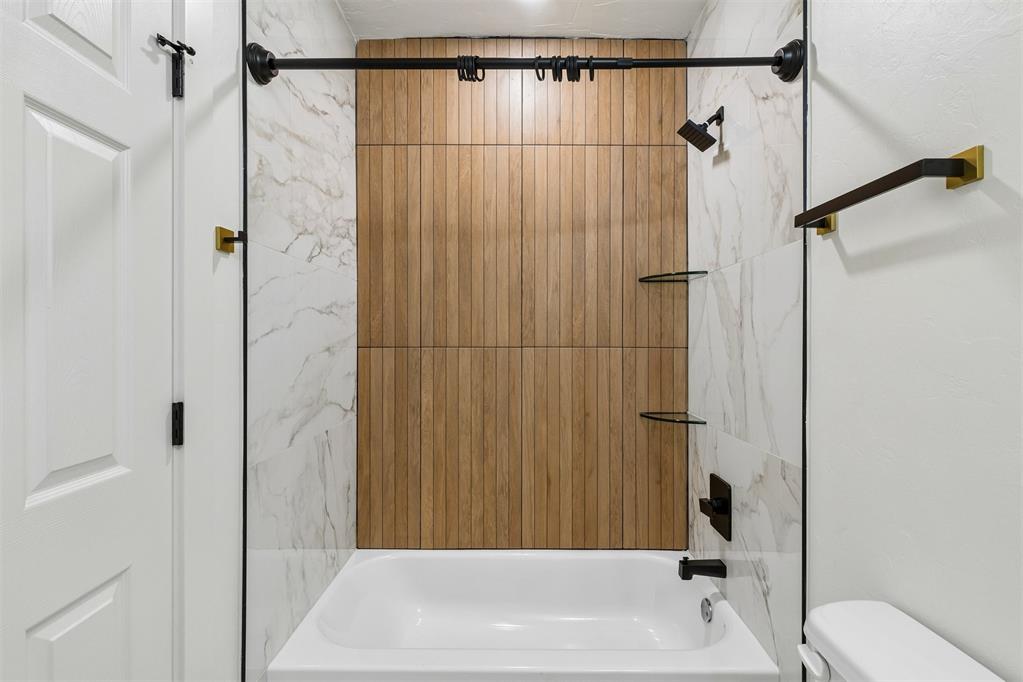 525 NW 27th Street
