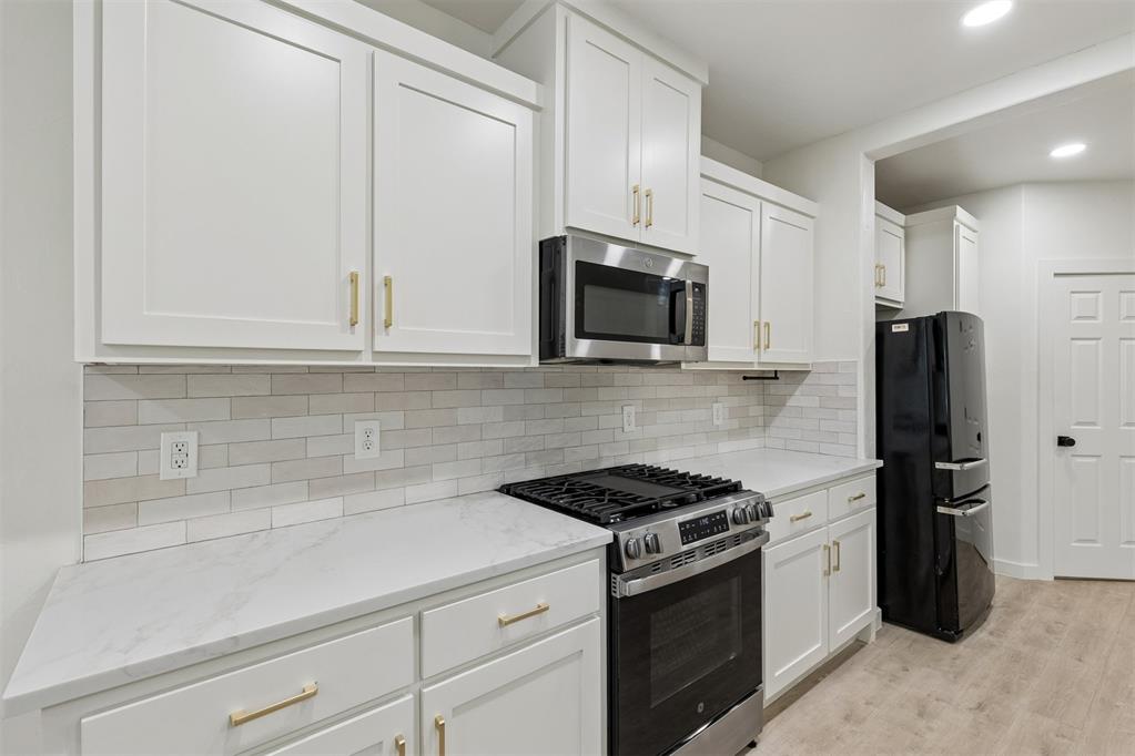 525 NW 27th Street
