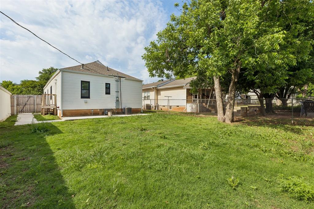 525 NW 27th Street
