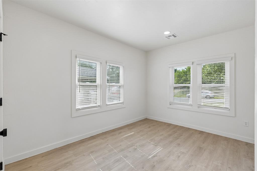 525 NW 27th Street