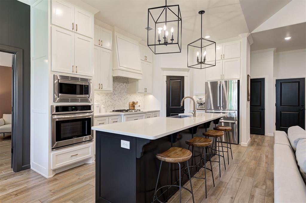 2900 Heather Haven