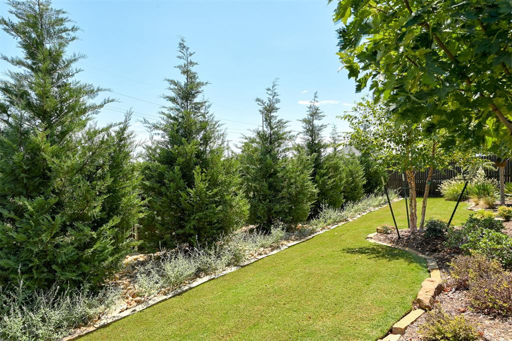 2900 Heather Haven