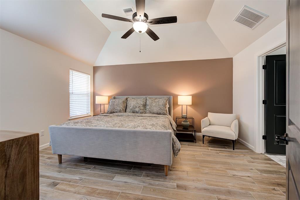 2900 Heather Haven