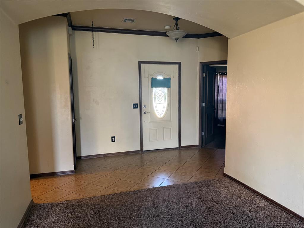 9008 NW 81st Street