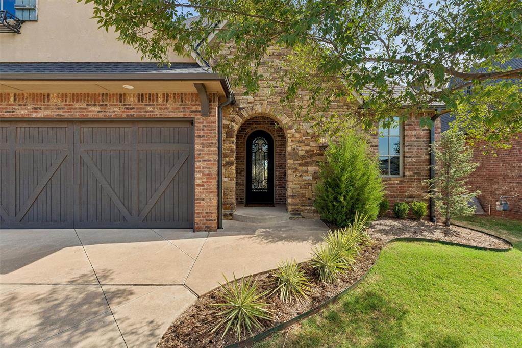 16733 Little Leaf Court