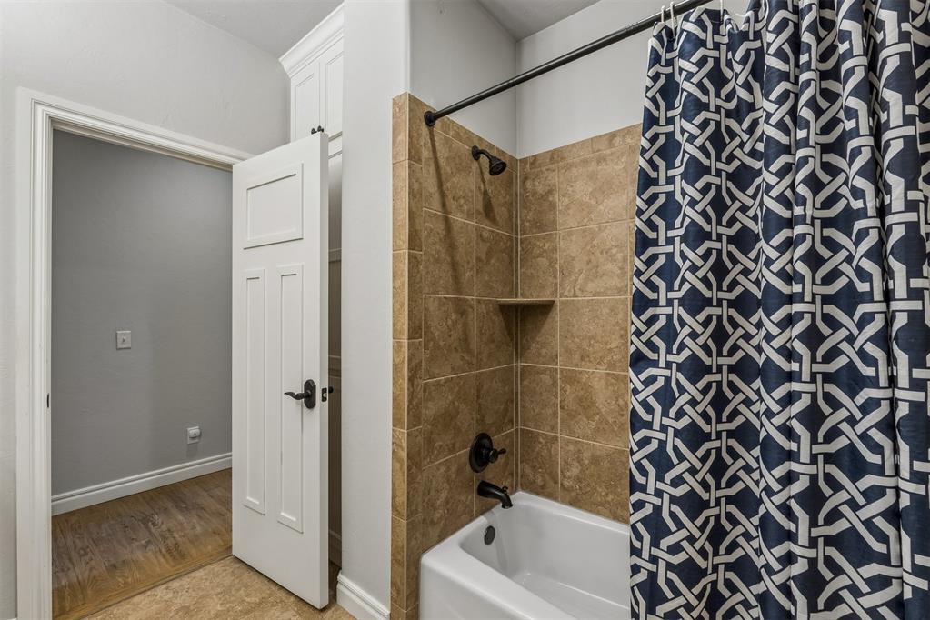 16733 Little Leaf Court