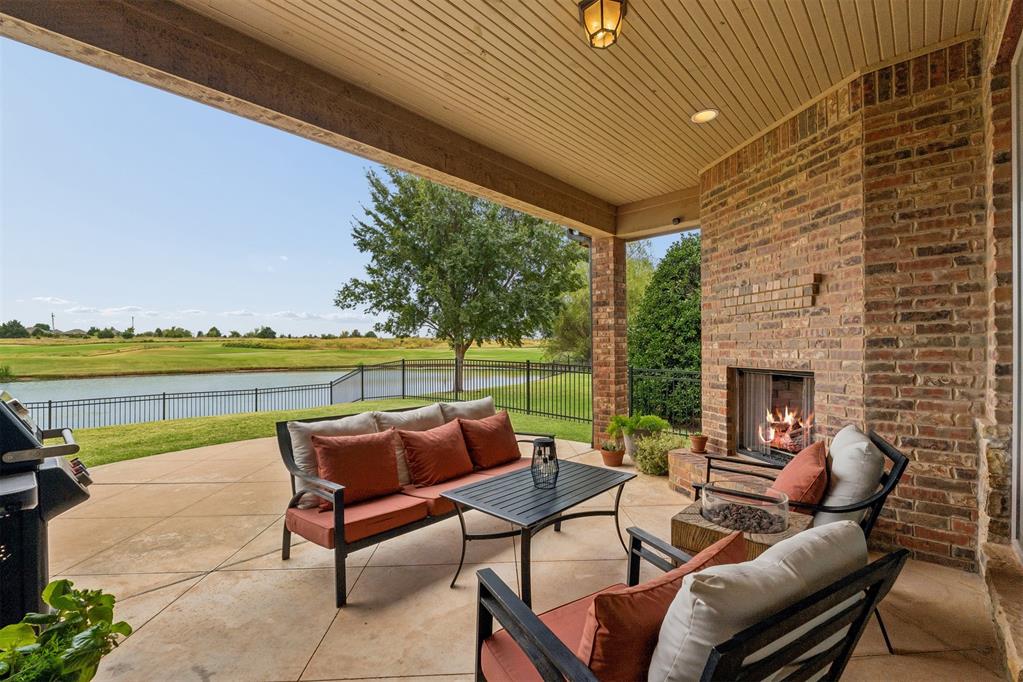 16733 Little Leaf Court